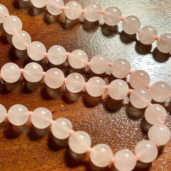 Rose Quartz Necklace -- 30" - Picture 6 of 6